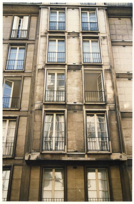 façade rue Raynouard, vue partielle