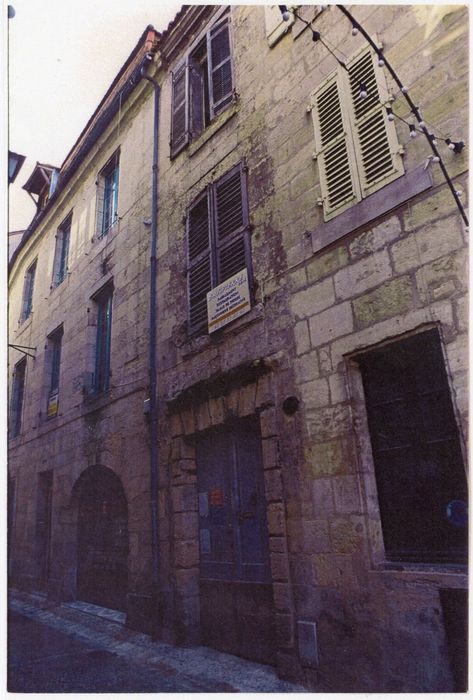 façade sur rue (photocopie numérisée)