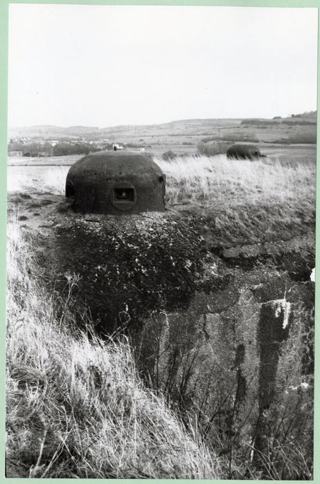 ouvrage de la Ferté, cloche pour arme mixe et cloche de guetteur