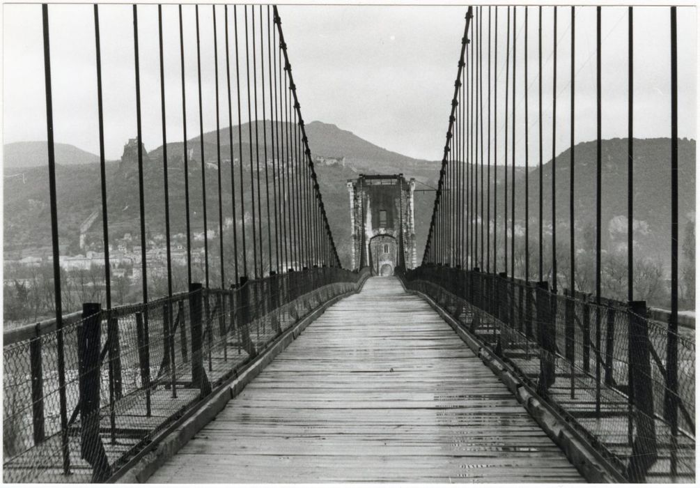 vue générale du pont en direction du Nord-Ouest