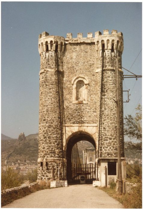 pile de la rive gauche, élévation sud-est