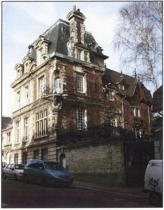 vue générale des façades depuis la rue (photocopie numérisée)