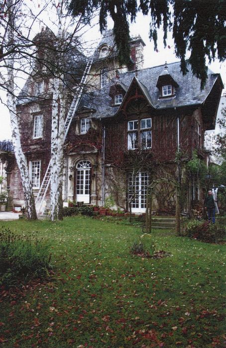 façade sur jardin (photocopie numérisée)