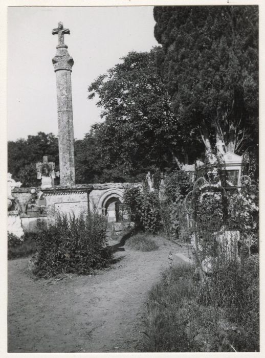 vue générale de la croix