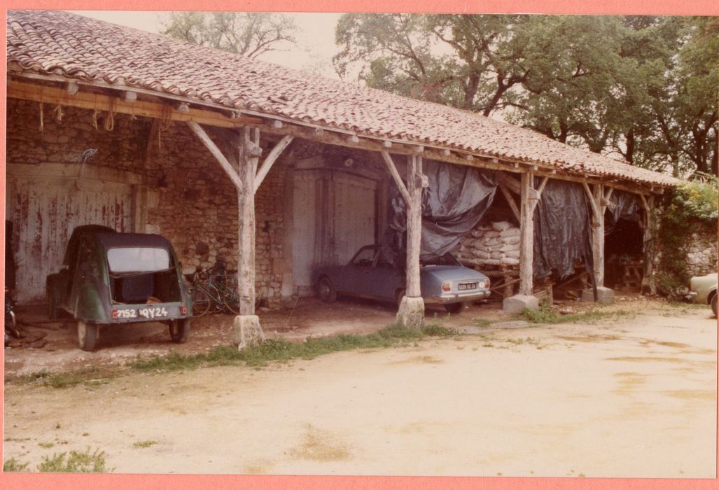 hangar