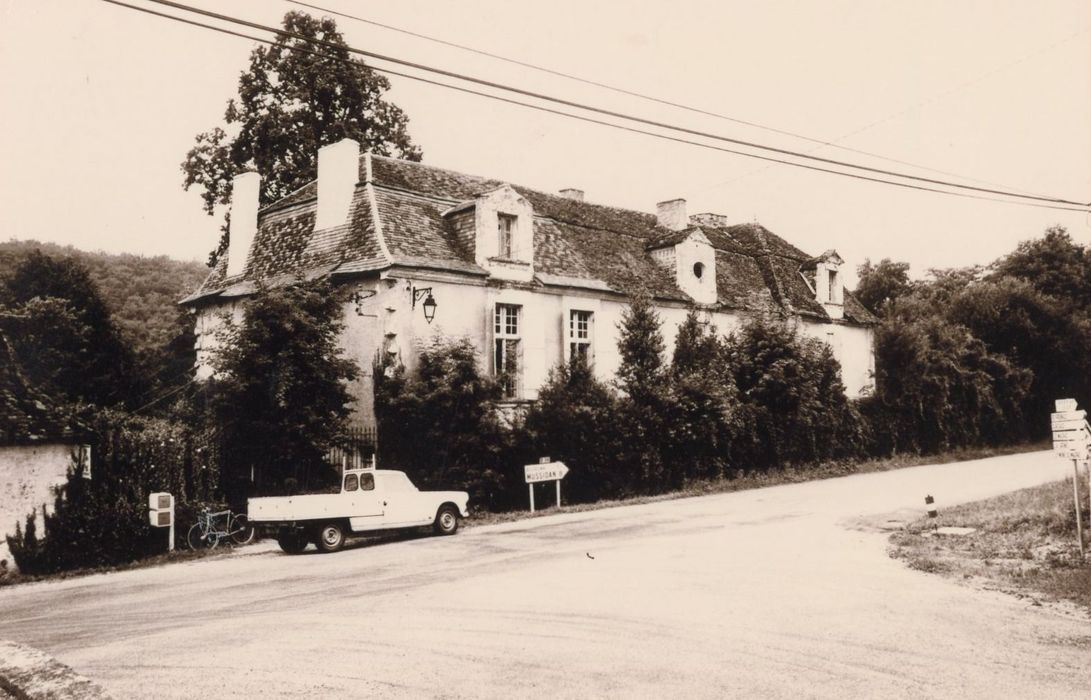façade nord sur rue