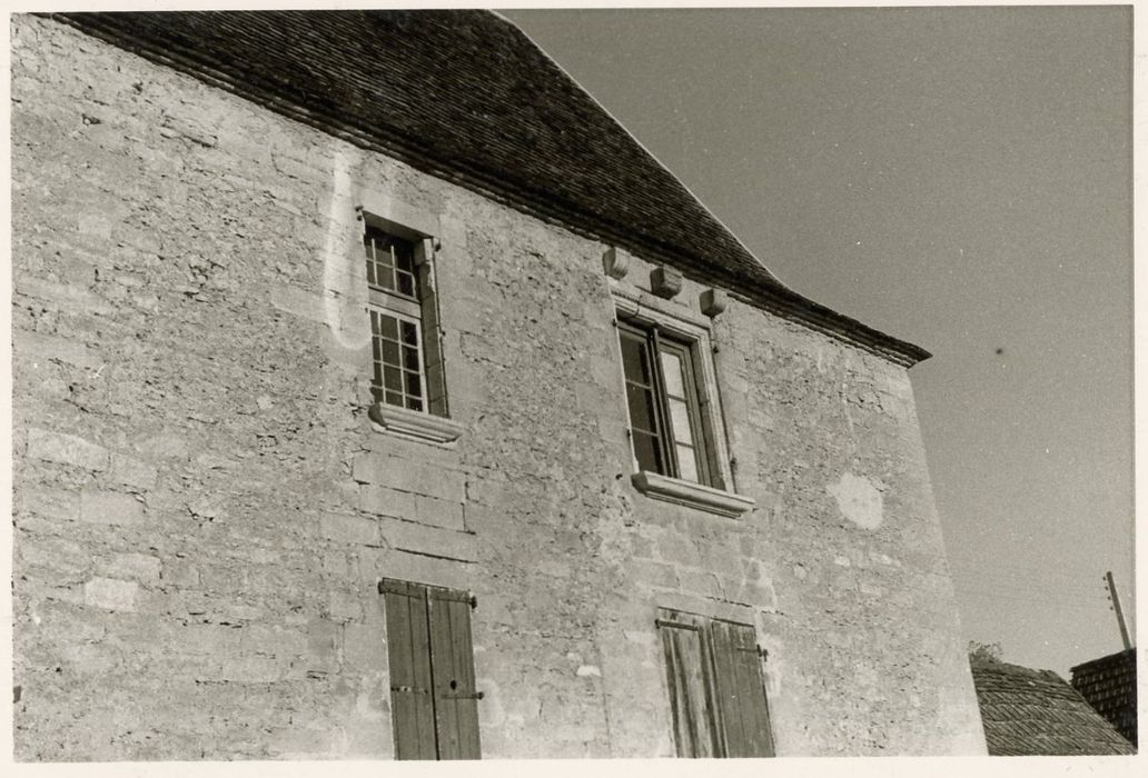 façade sud, vue partielle