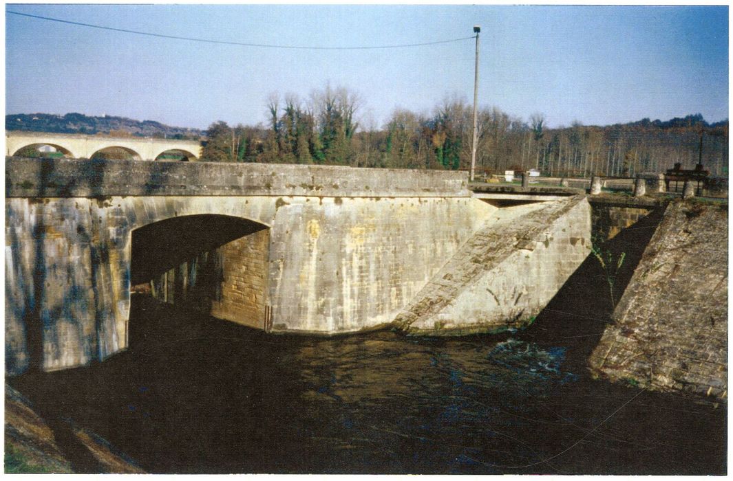pont, élévation côté aval (photocopie numérisée)