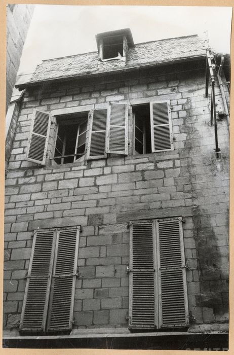 façade sud, vue partielle
