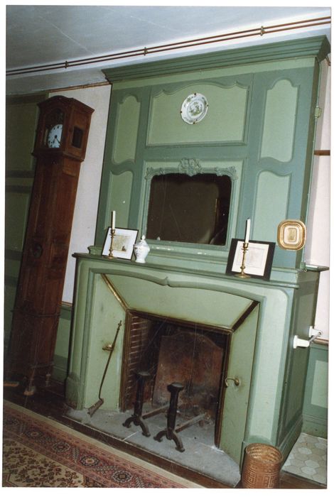 logis, 1er étage, cheminée