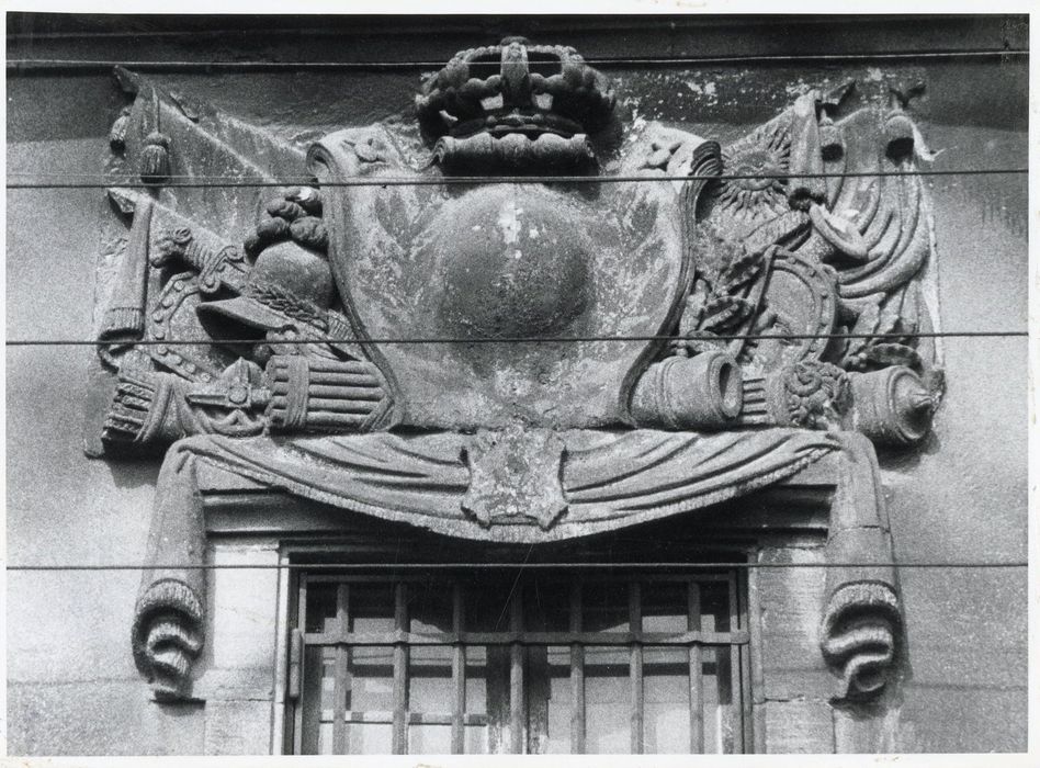 bâtiment principal, détail d’un haut-relief