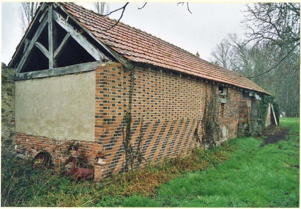 remise, mur est
