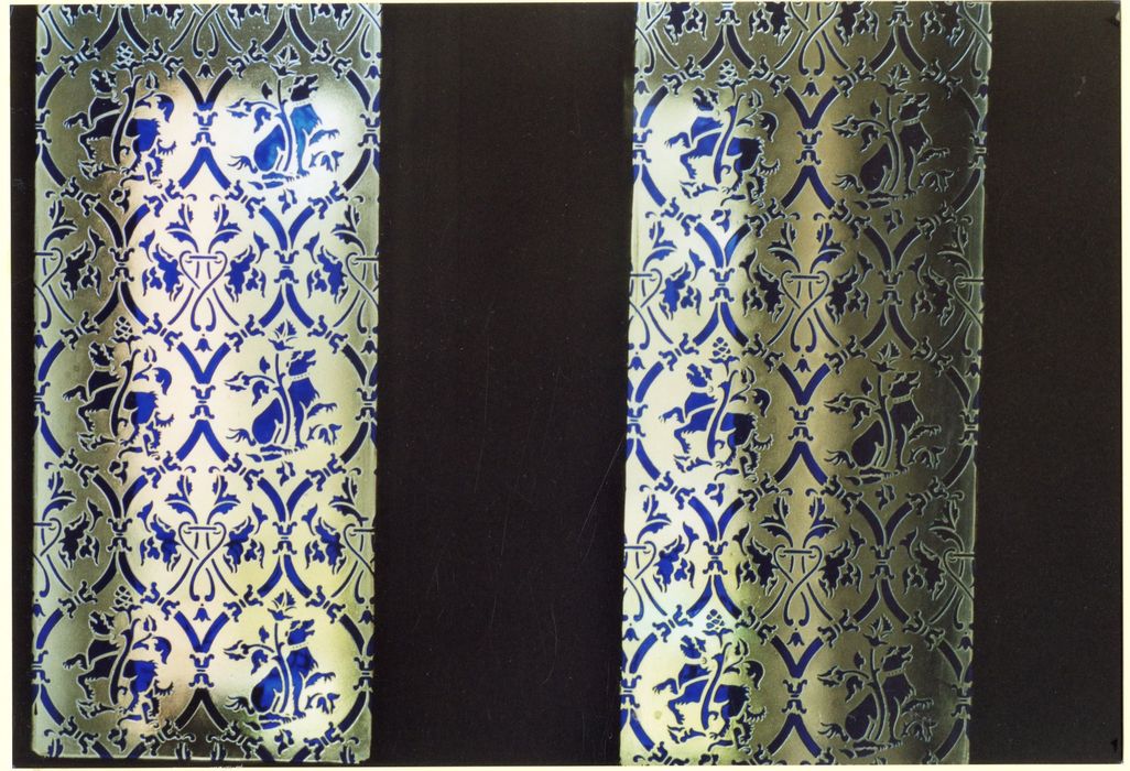 1er étage, détail des verres peints d’une porte