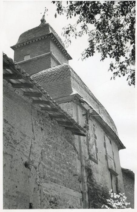 porterie, élévation sud-ouest, vue partielle