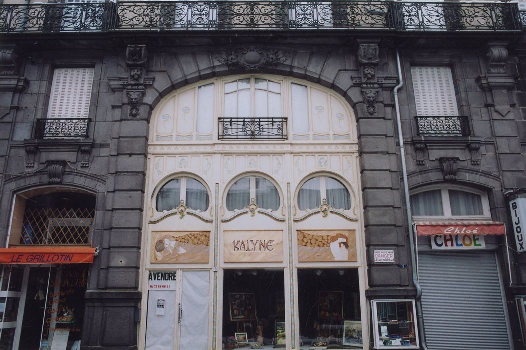 façade sur la rue Ramond, vue partielle