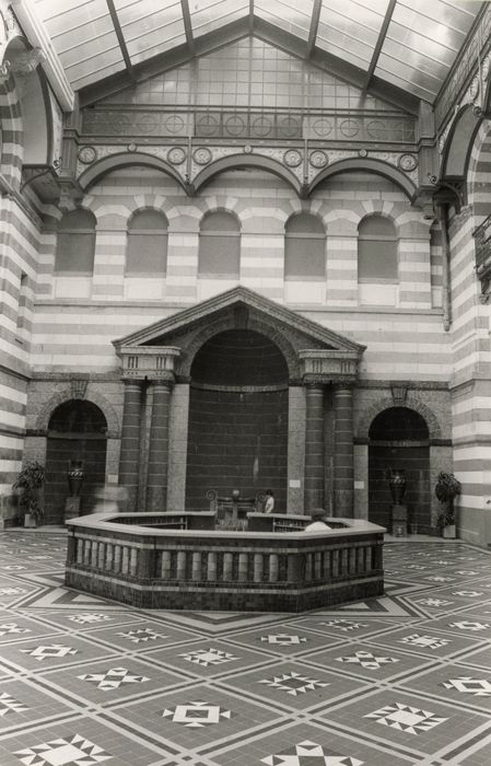 hall de la Source des Chanteurs