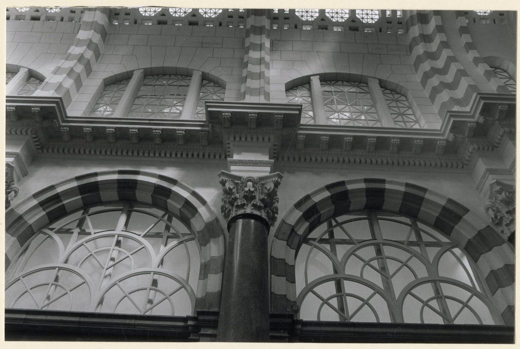 galerie de la grande salle, vue partielle