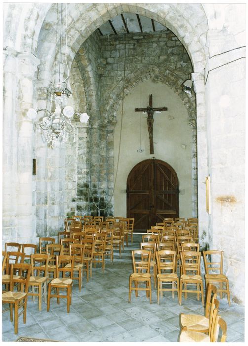 croisée du transept vue depuis le choeur