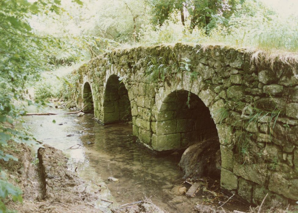 vue générale du pont depuis l’aval