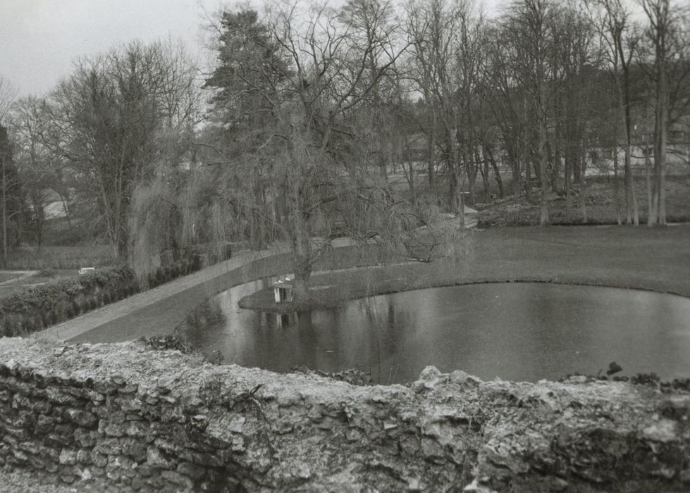 vue partielle du parc depuis les anciens remparts