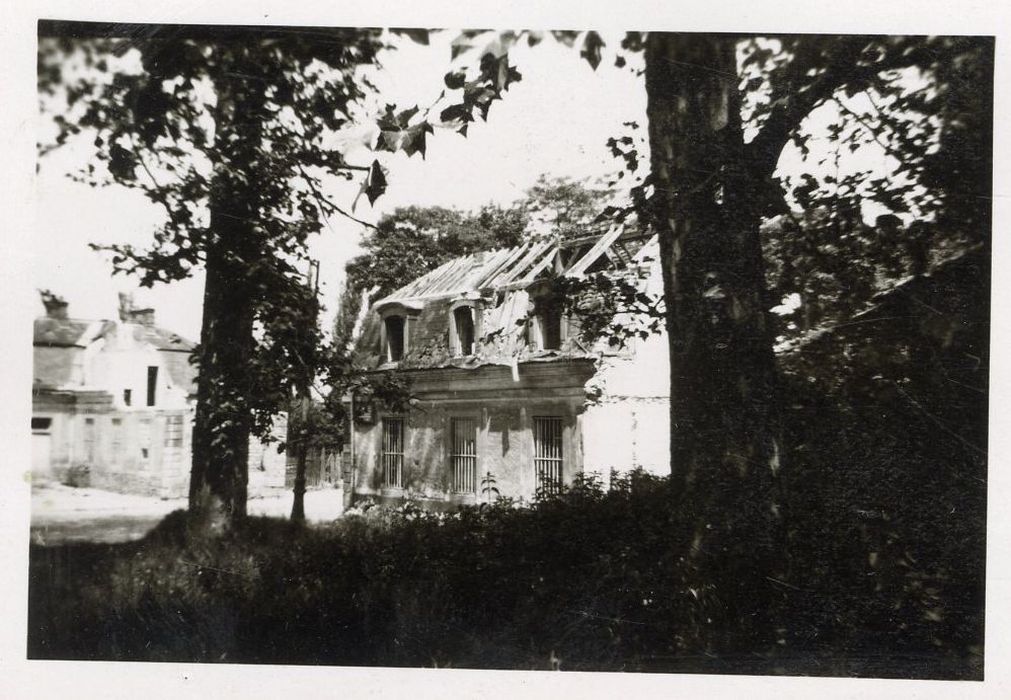 vue partielle du bâtiment