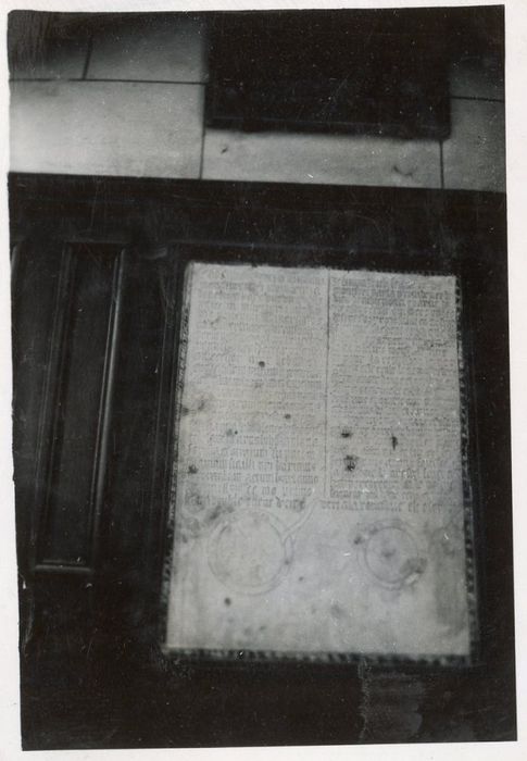plaque commémorative (charte lapidaire)