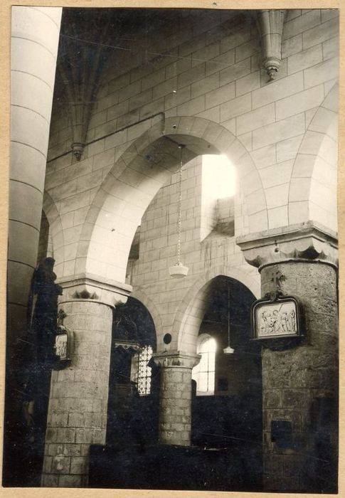 nef, grandes arcades, vue partielle