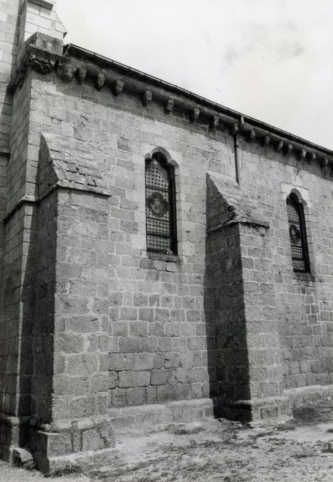 façade latérale sud, vue partielle