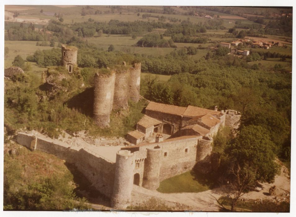 vue aérienne de l’ensemble des bâtiments