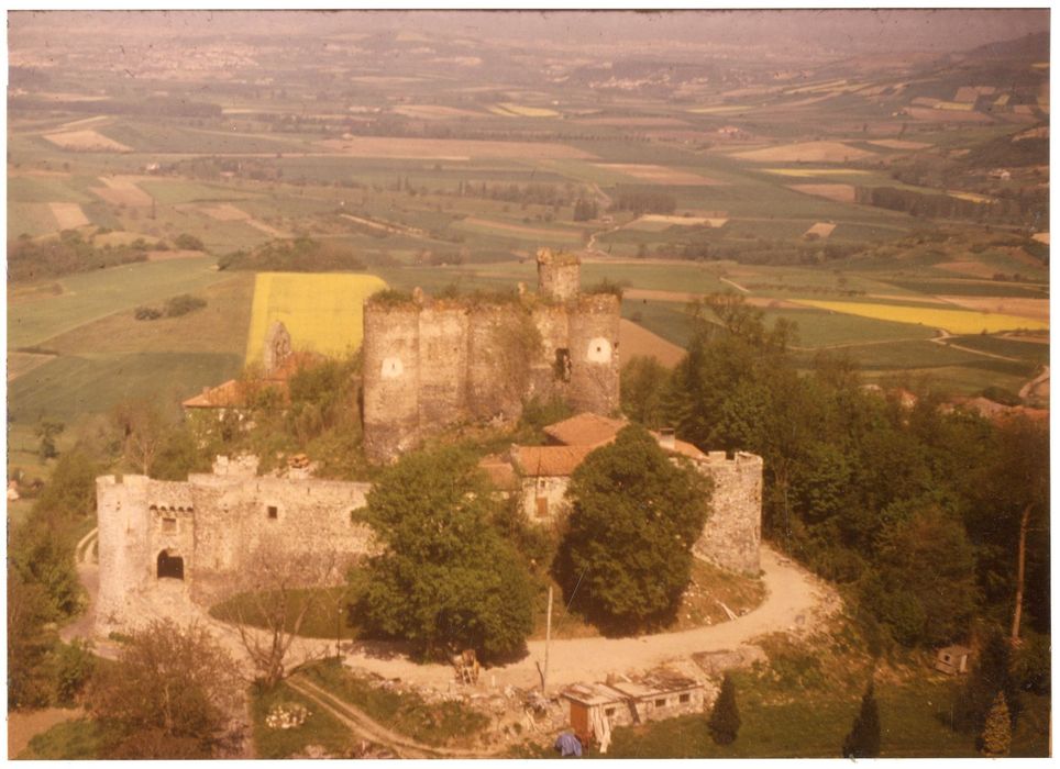 vue aérienne de l’ensemble des bâtiments
