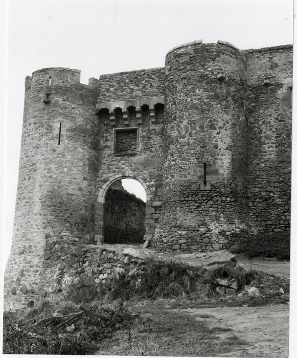 châtelet d’entrée, élévation est