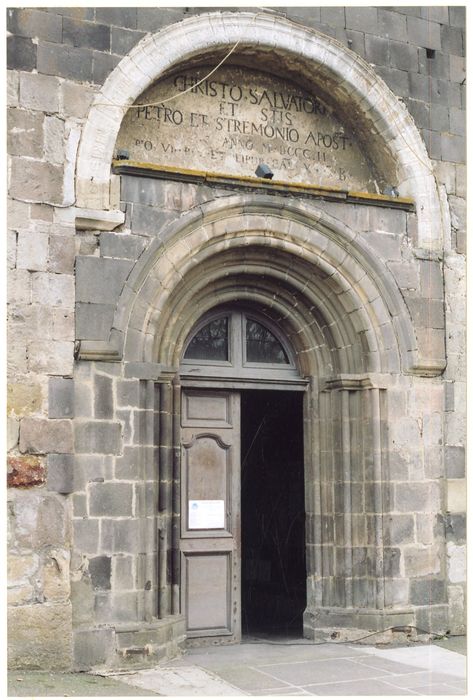 église abbatiale, portail d’accès nord