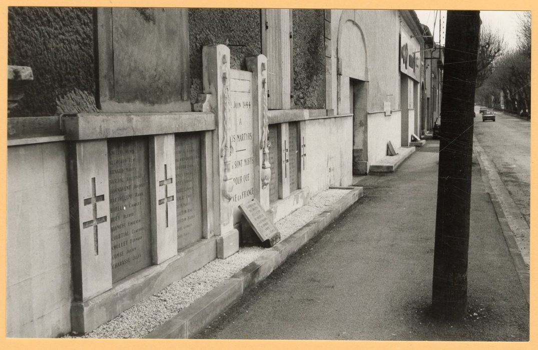 vue partielle du mur