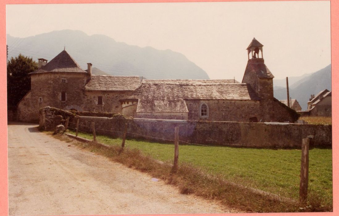 vue générale de l’église depuis le Nord