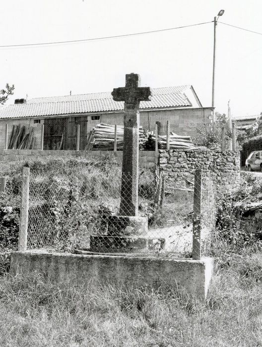 vue générale de la croix