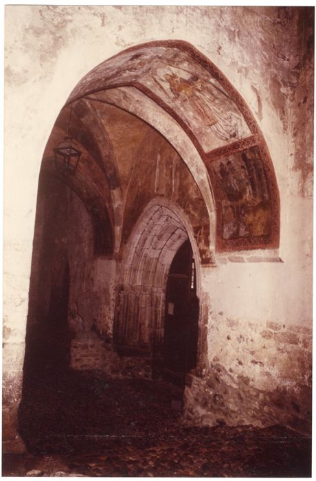 peintures monumentales du porche, vue partielle