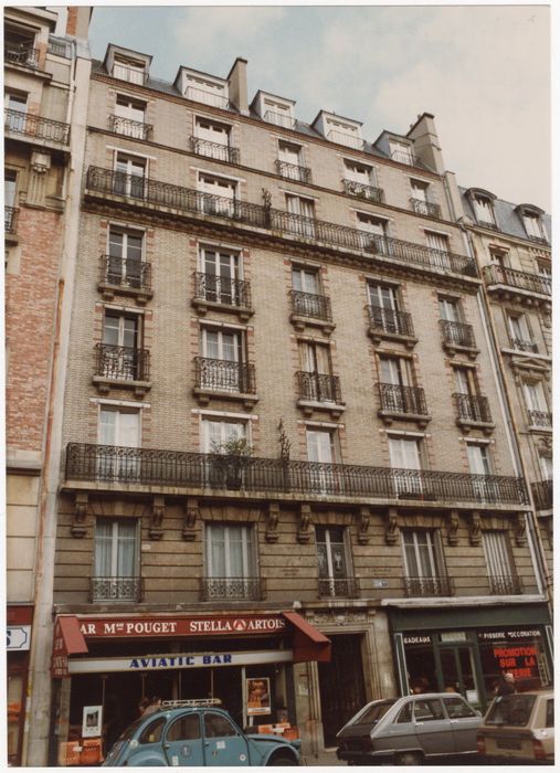 façade sur rue