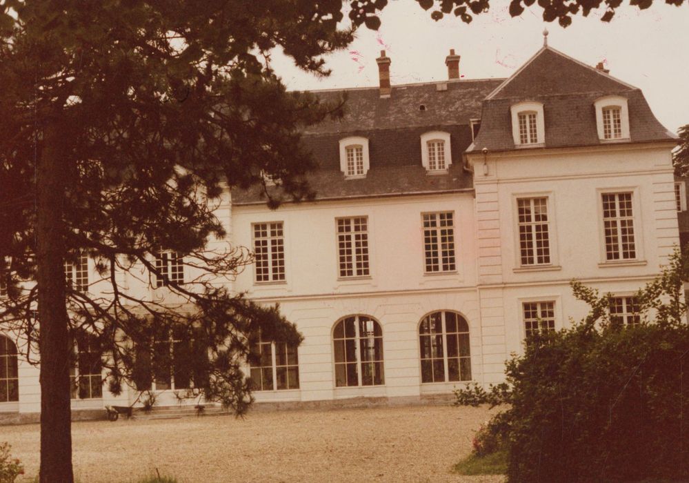 façade nord, vue partielle