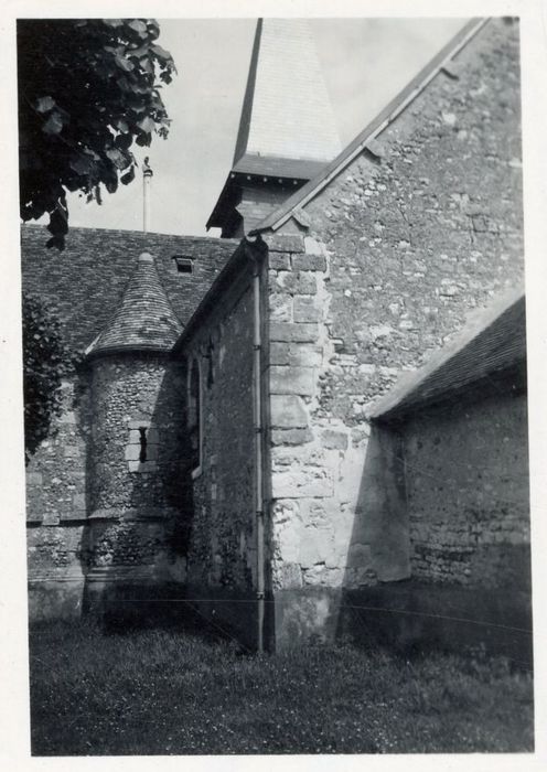 façade latérale nord, vue partielle