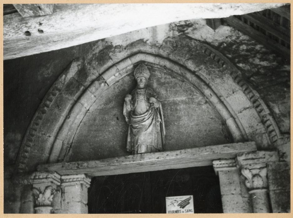 statue : Saint Germain