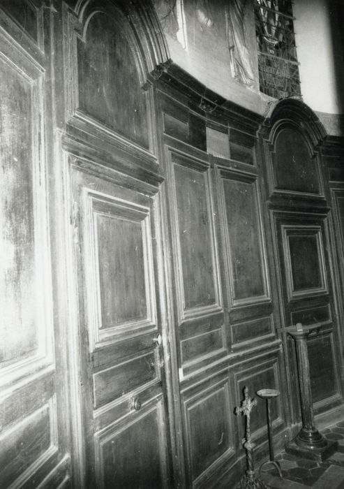 lambris de revêtement du choeur, vue partielle