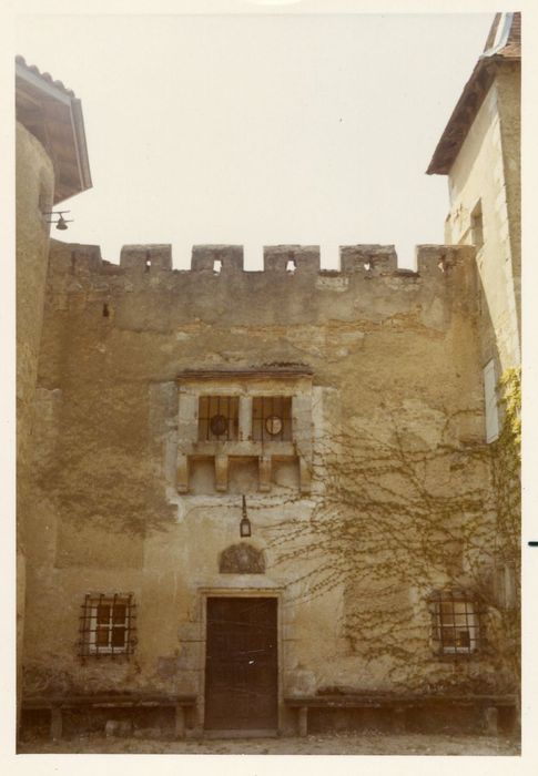 façade nord, vue partielle