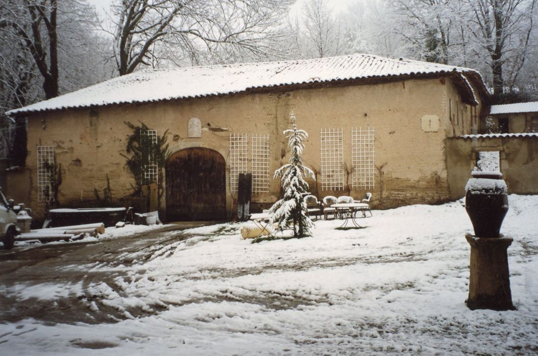 communs nord, façade sud