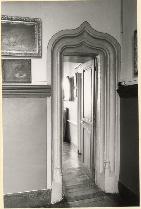 1er étage, galerie, détail d’une porte