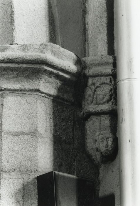 détail d’un culot sculpté