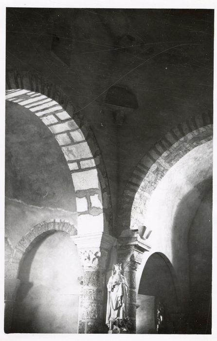 Angles des arcs entre l’abside et le transept sud