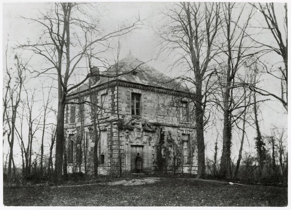 pavillon d’angle nord-est