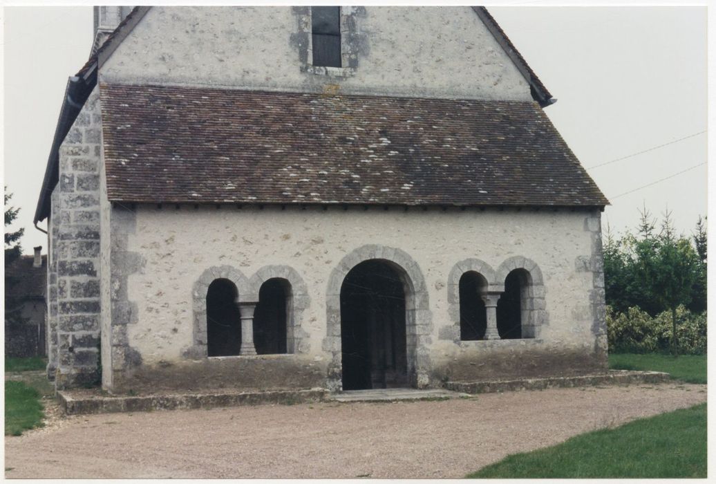 porche d’accès ouest