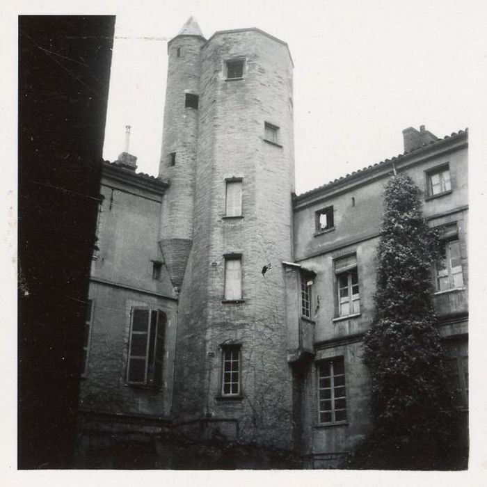 Tour de Guillaume Garreri