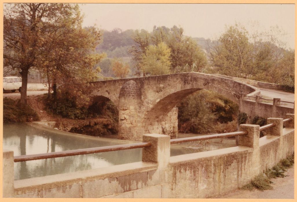 vue générale du pont en aval